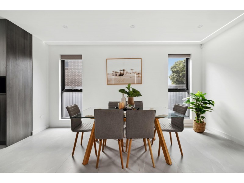 97 Thomas Street, Picnic Point NSW 2213