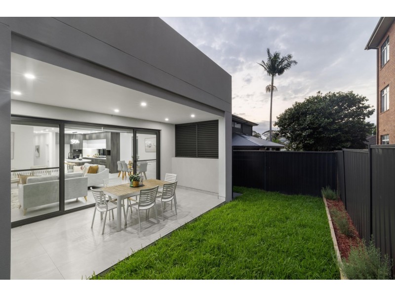 97 Thomas Street, Picnic Point NSW 2213