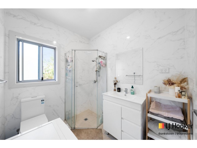 82 Broadway, Punchbowl NSW 2196