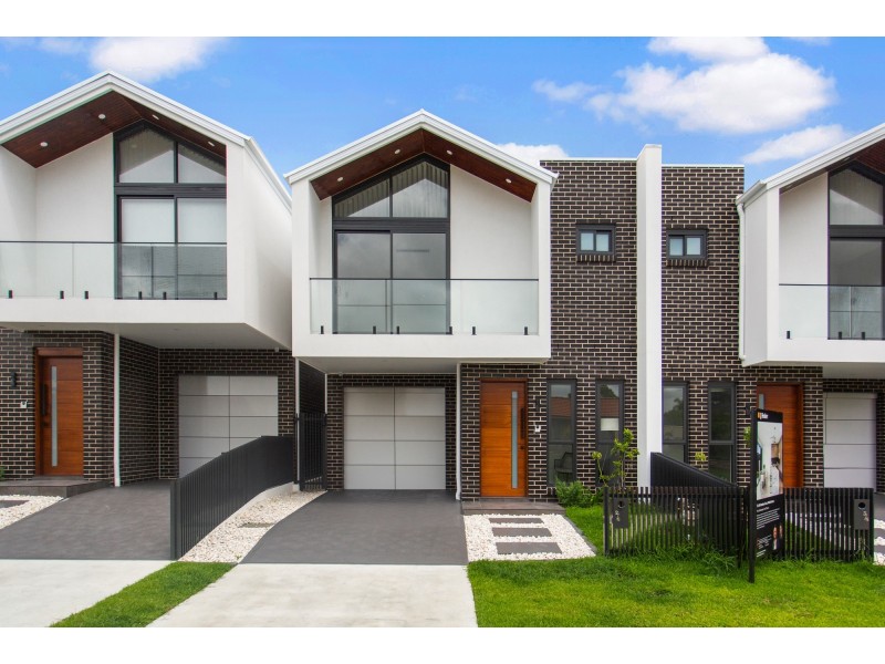 3/1 Bodalla Court, Wattle Grove NSW 2173