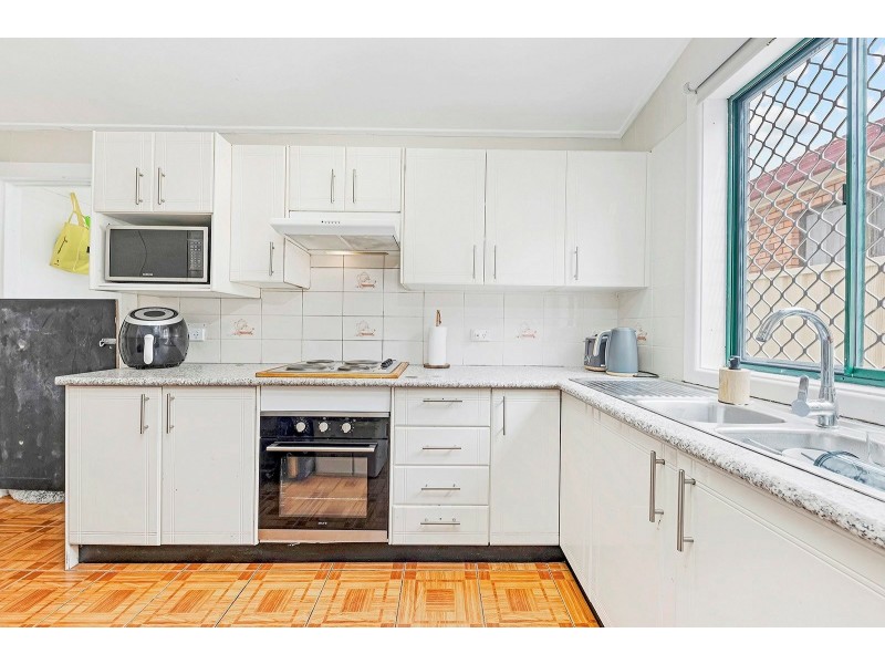 11 Clarence Street, Condell Park NSW 2200