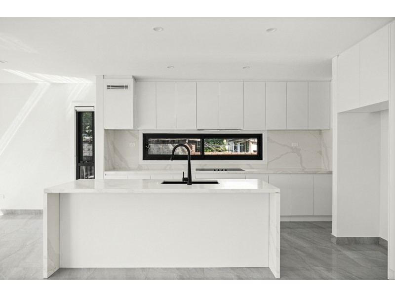 231 Henry Lawson Drive, Georges Hall NSW 2198