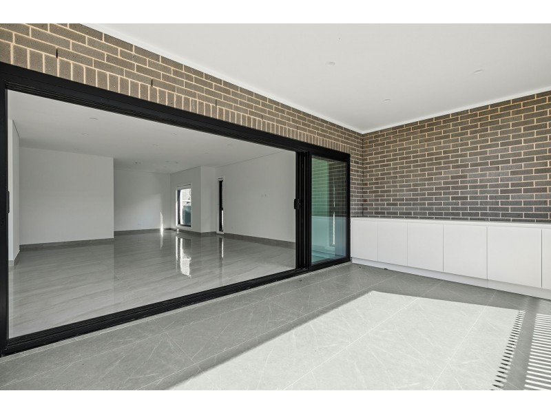 231 Henry Lawson Drive, Georges Hall NSW 2198