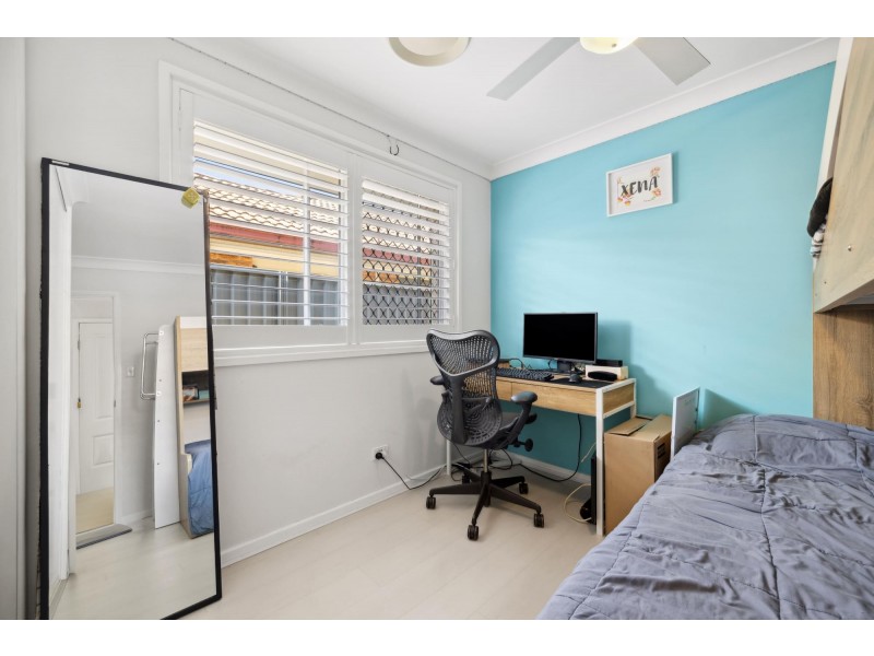 16 Colo Court, Wattle Grove NSW 2173