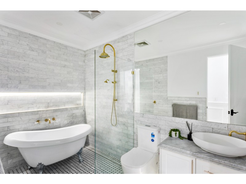 36 Hendy Avenue, Panania NSW 2213