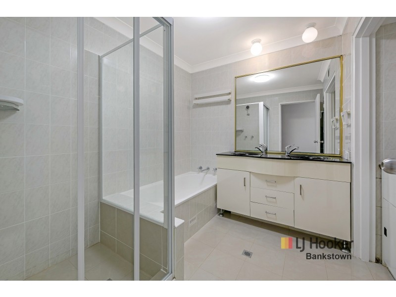 48/8 Mead Drive, Chipping Norton NSW 2170