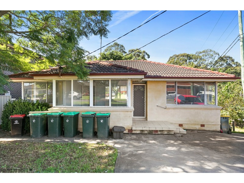 28 Collins Crescent, Yagoona NSW 2199