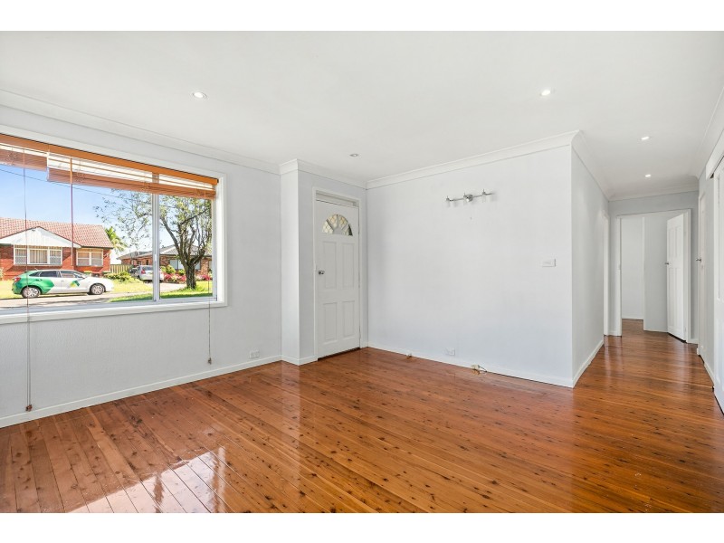 28 Collins Crescent, Yagoona NSW 2199