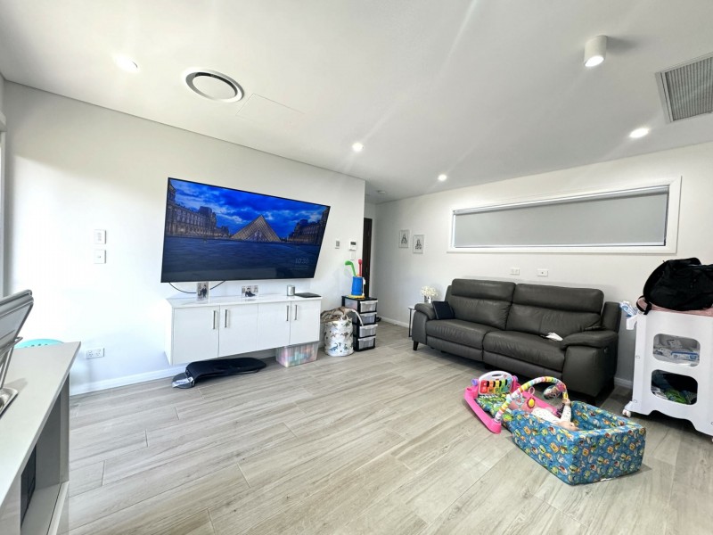 28A West Street, Lurnea NSW 2170