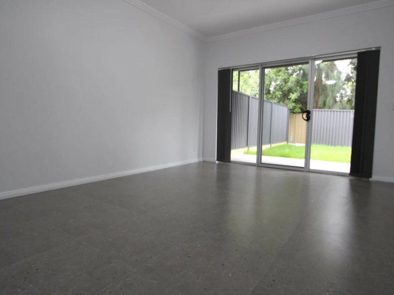 5/30-32 Third Avenue, Macquarie Fields NSW 2564