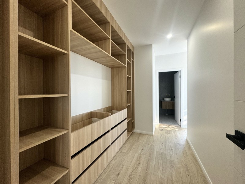 1/62 Ashcroft Ave, Casula NSW 2170