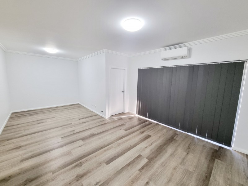 16/30 Third Avenue, Macquarie Fields NSW 2564