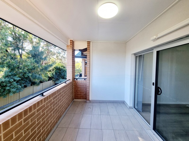 16/30 Third Avenue, Macquarie Fields NSW 2564