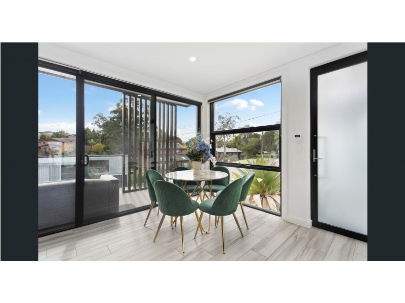 11 Oatley Place, Padstow Heights NSW 2211