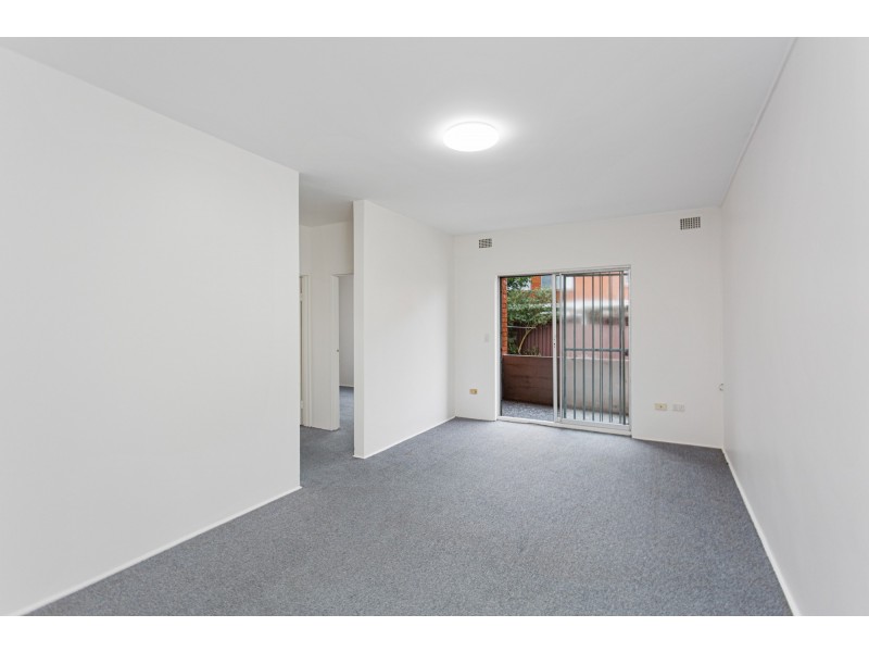 3/28 Flora Street, Roselands NSW 2196