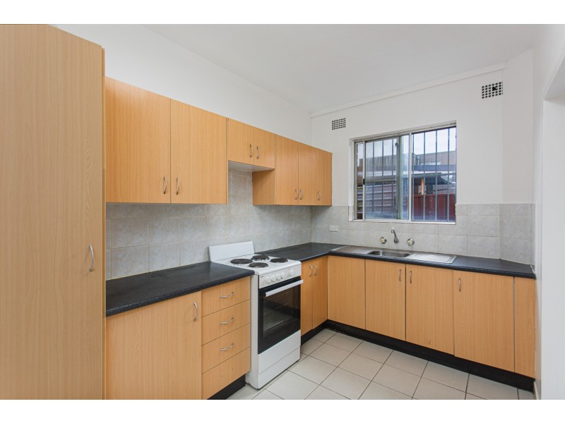 3/28 Flora Street, Roselands NSW 2196