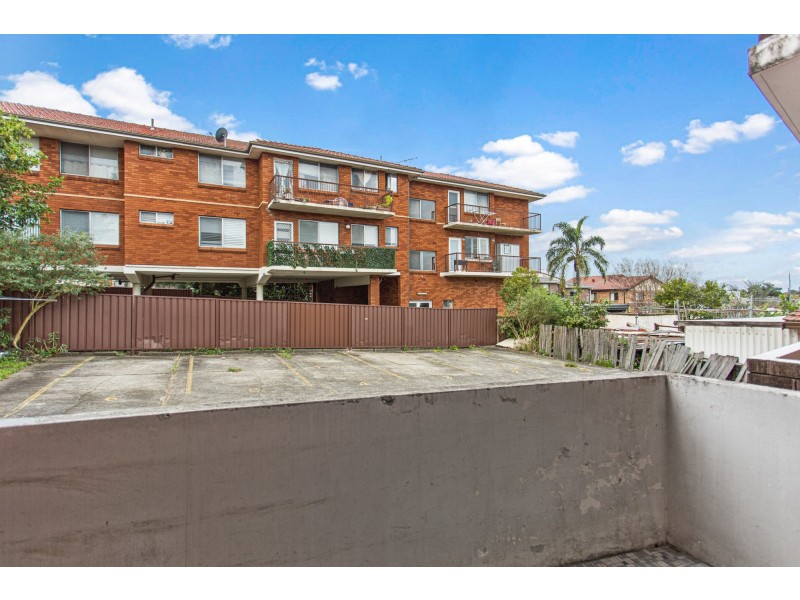 3/28 Flora Street, Roselands NSW 2196