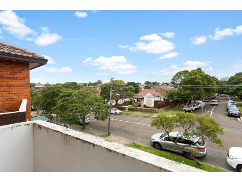 6/28 Flora Street, Roselands NSW 2196