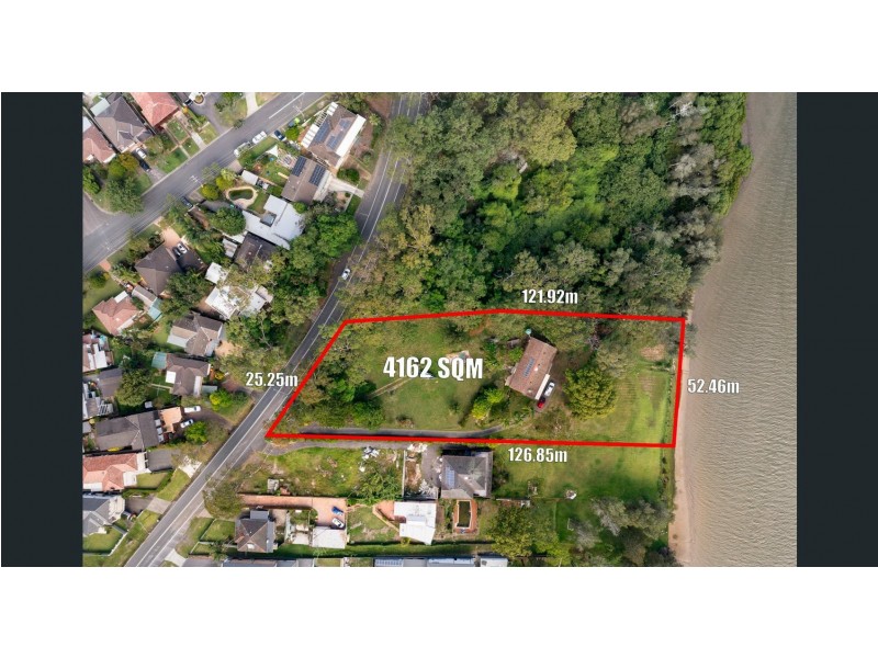 756 Henry Lawson Drive, Picnic Point NSW 2213