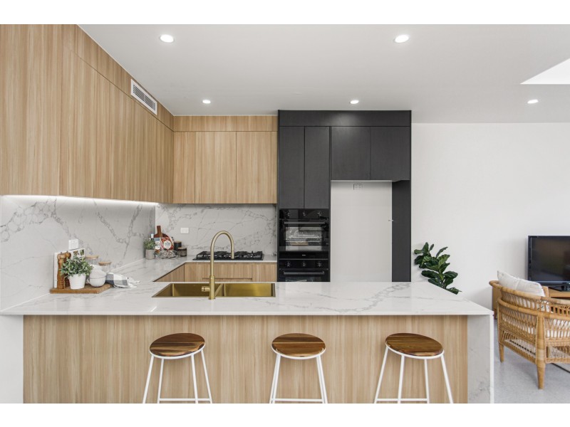 2/62 Ashcroft Avenue, Casula NSW 2170