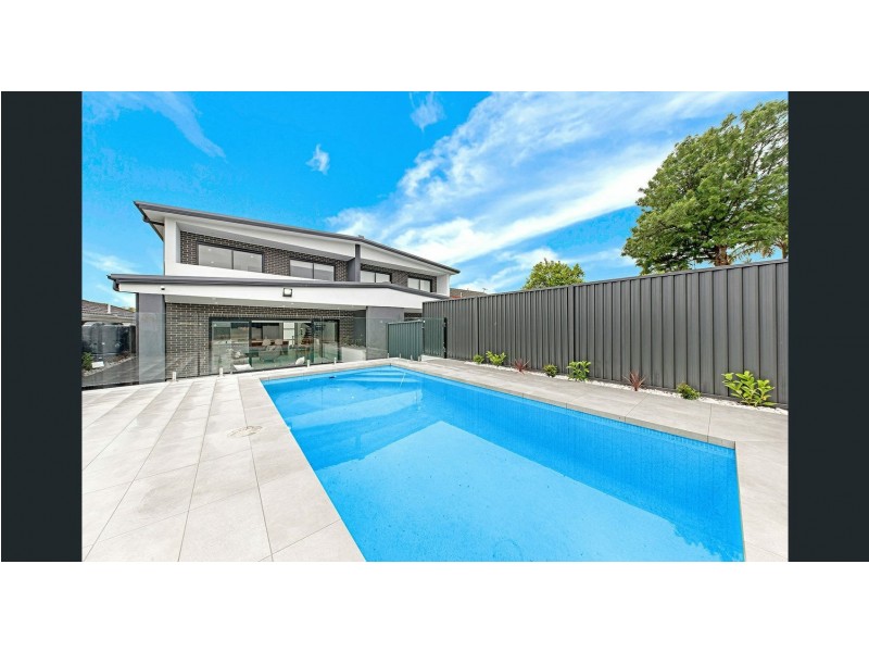 16a Jacaranda Drive, Georges Hall NSW 2198