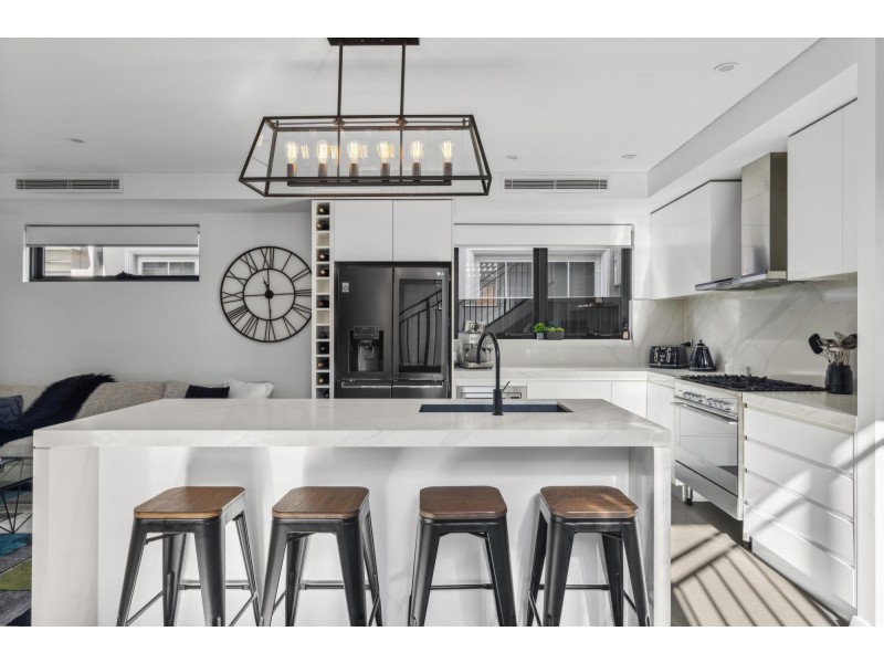 71A Bungarra Crescent, Chipping Norton NSW 2170