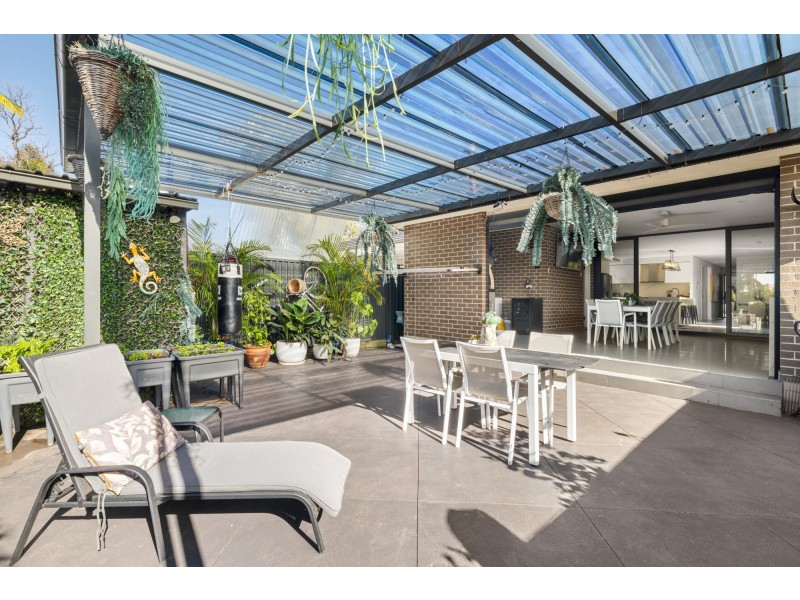 71A Bungarra Crescent, Chipping Norton NSW 2170