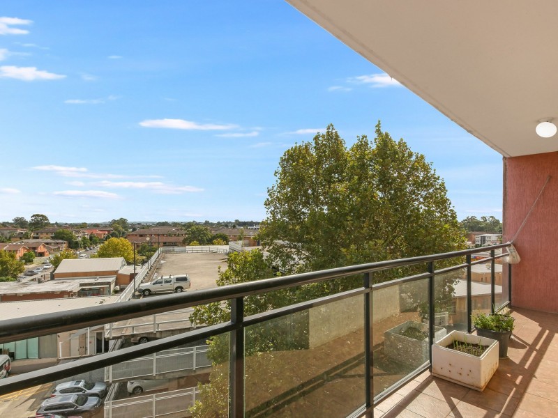 16/37 Ware Street, Fairfield NSW 2165