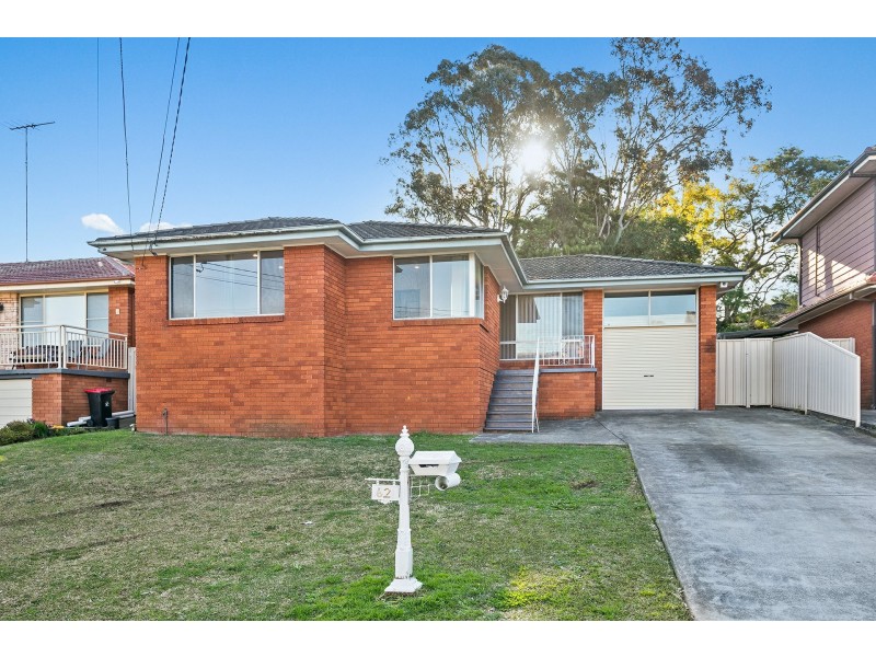 62 Caroline Crescent, Georges Hall NSW 2198