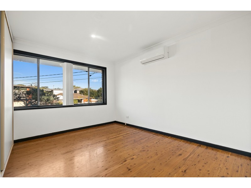 62 Caroline Crescent, Georges Hall NSW 2198