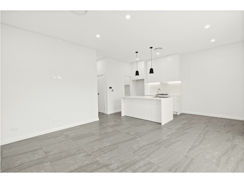 3/22 Boolarong Avenue, Chipping Norton NSW 2170