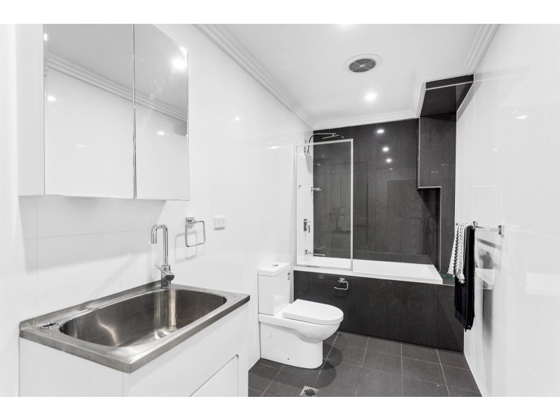 2/197 Newbridge Road, Chipping Norton NSW 2170