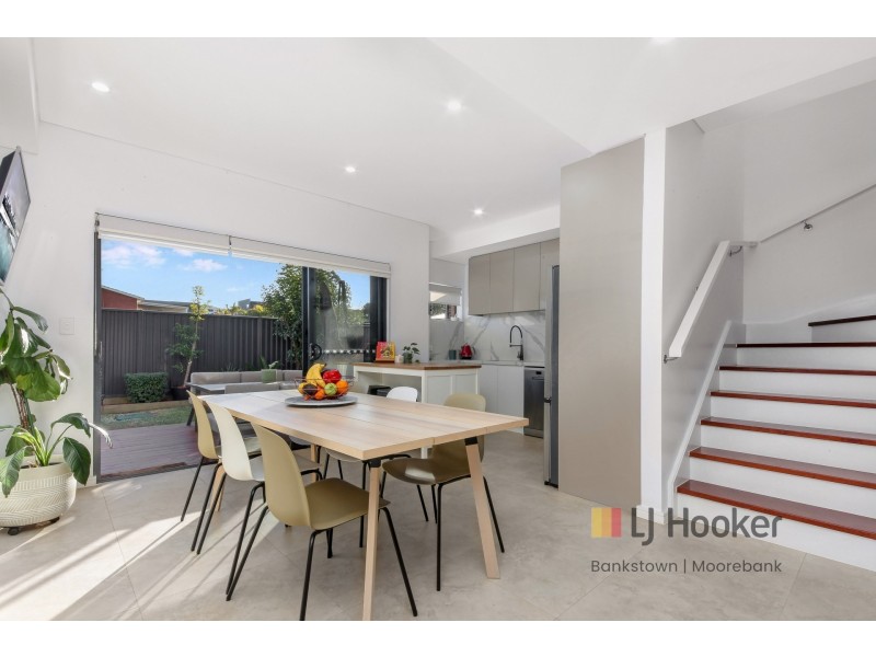 11/21-23 Balanada Avenue, Chipping Norton NSW 2170