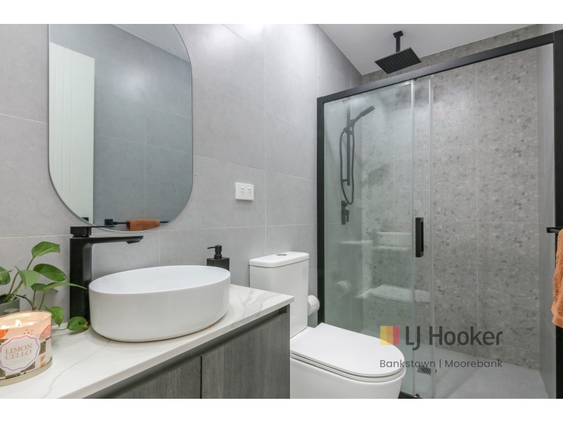 11/21-23 Balanada Avenue, Chipping Norton NSW 2170