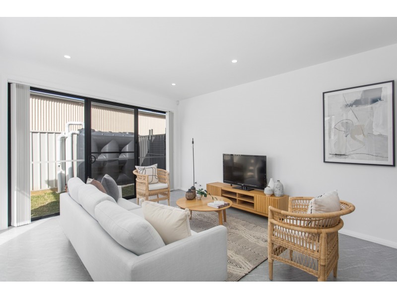 4/62 Ashcroft Avenue, Casula NSW 2170