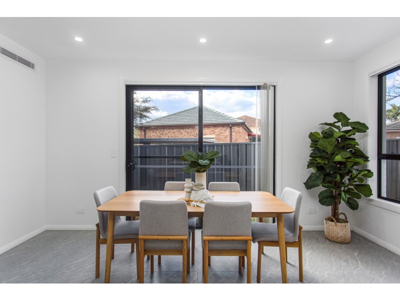 4/62 Ashcroft Avenue, Casula NSW 2170