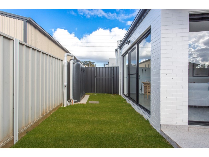 4/62 Ashcroft Avenue, Casula NSW 2170