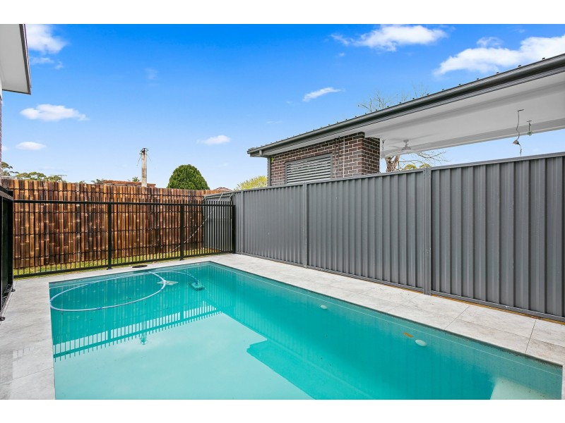 54B Market Street, Moorebank NSW 2170