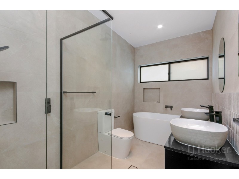 21A Longstaff Avenue, Chipping Norton NSW 2170