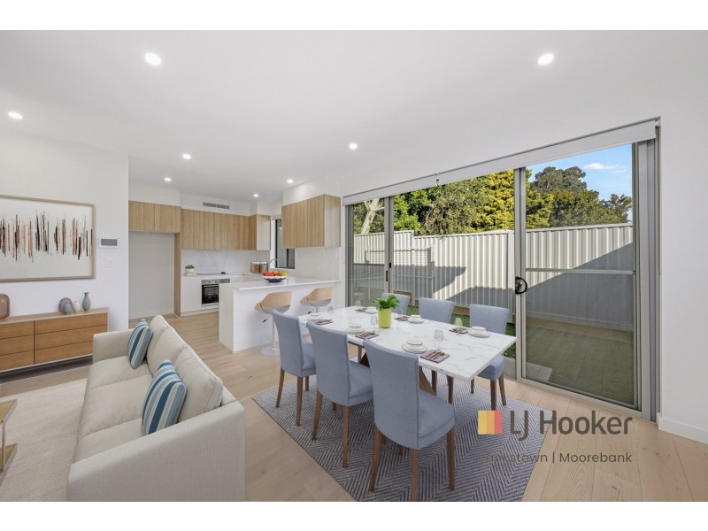 2E Jacquinot Place, Glenfield NSW 2167