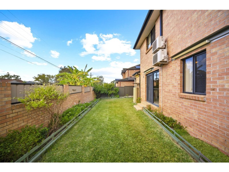 7D Kawana Street, Bass Hill NSW 2197