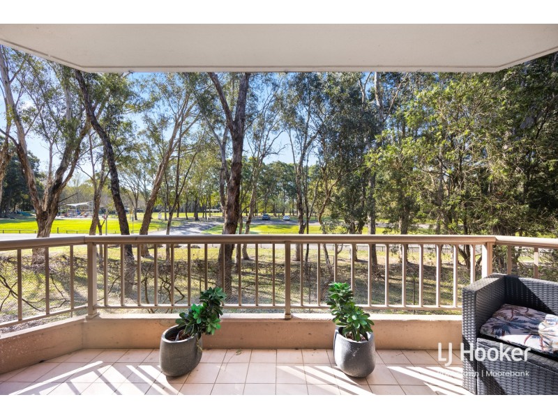 15/4 Mead Drive, Chipping Norton NSW 2170