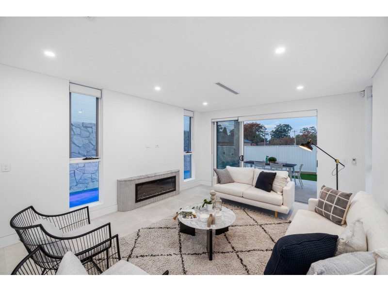6B MacKenzie Street, Revesby NSW 2212