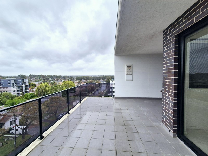 504/21-25 Leonard Street, Bankstown NSW 2200