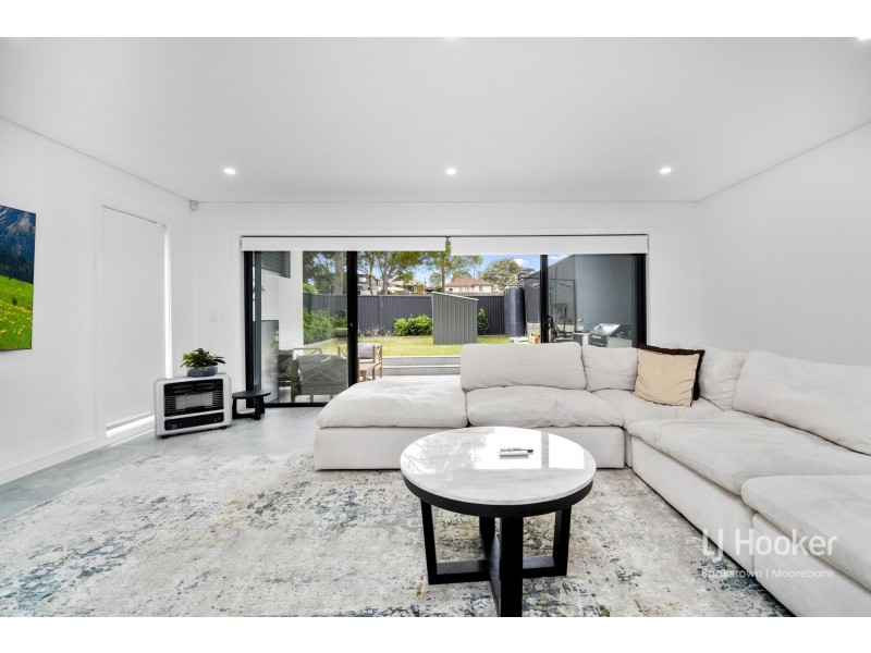 8 Collins Crescent, Yagoona NSW 2199