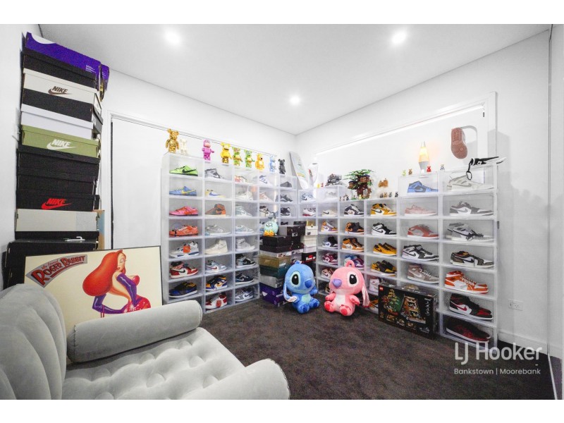 8 Collins Crescent, Yagoona NSW 2199