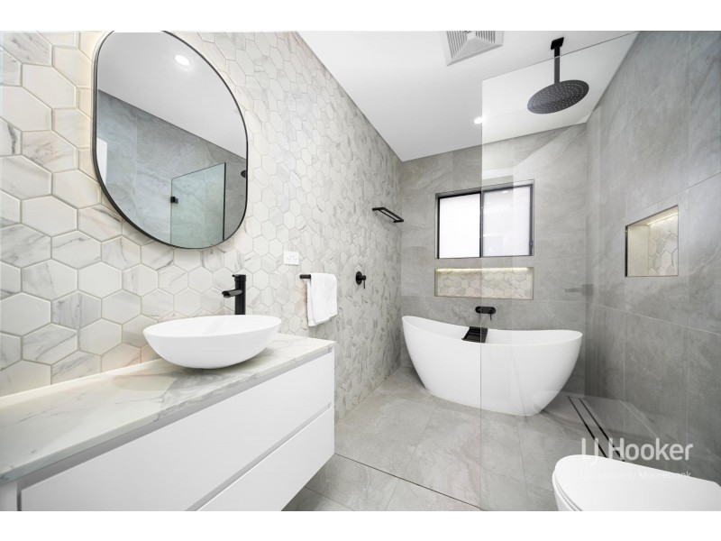 8 Collins Crescent, Yagoona NSW 2199