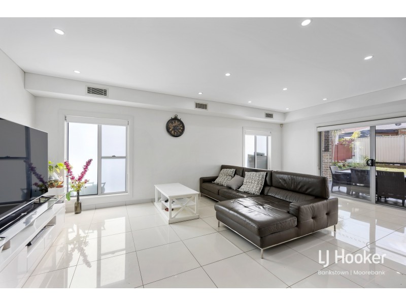 26 Sturt Avenue, Georges Hall NSW 2198