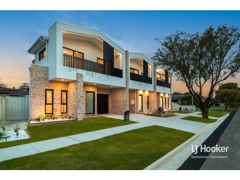 2/43 Craig Avenue, Moorebank NSW 2170