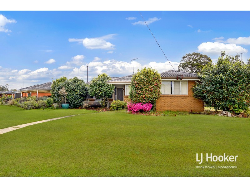 45 Renton Avenue, Moorebank NSW 2170